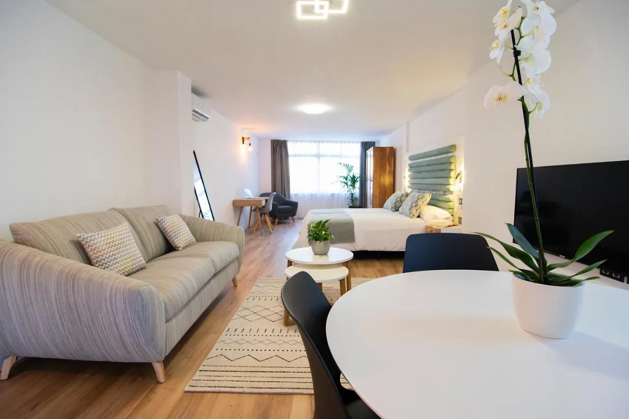 Laguna Home & Suites La Laguna  0*, La Laguna (Tenerife) Španělsko